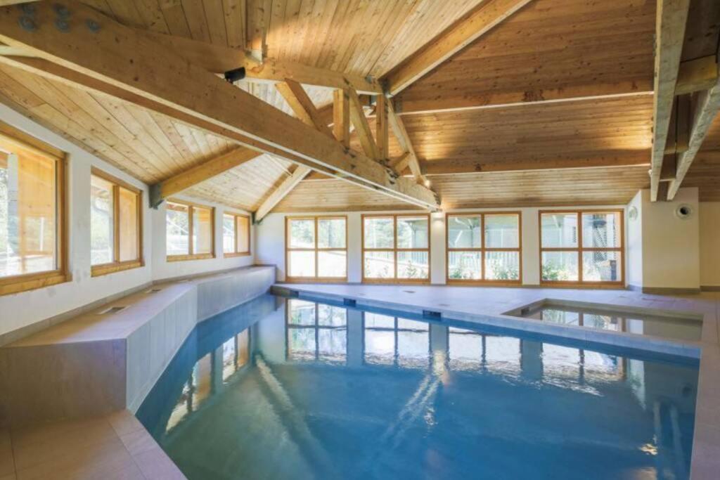 Appartement De Charme Dans Residence Avec Piscine La Joue Du Loup Saint-Étienne-en-Dévoluy Exterior foto